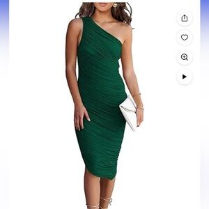 ❌TRADED❌ Elegant Green One-Shoulder Dress